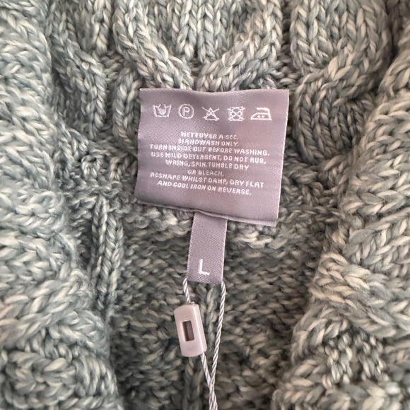 Aran Irish Wool Sweater Mint - Picture 2 of 2